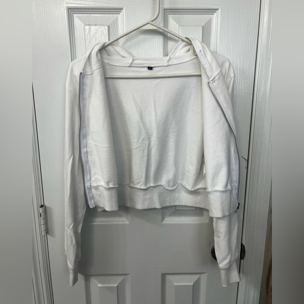 Juniors Small Cropped White Zip-Up L/S Hoodie - Picture 8 of 9